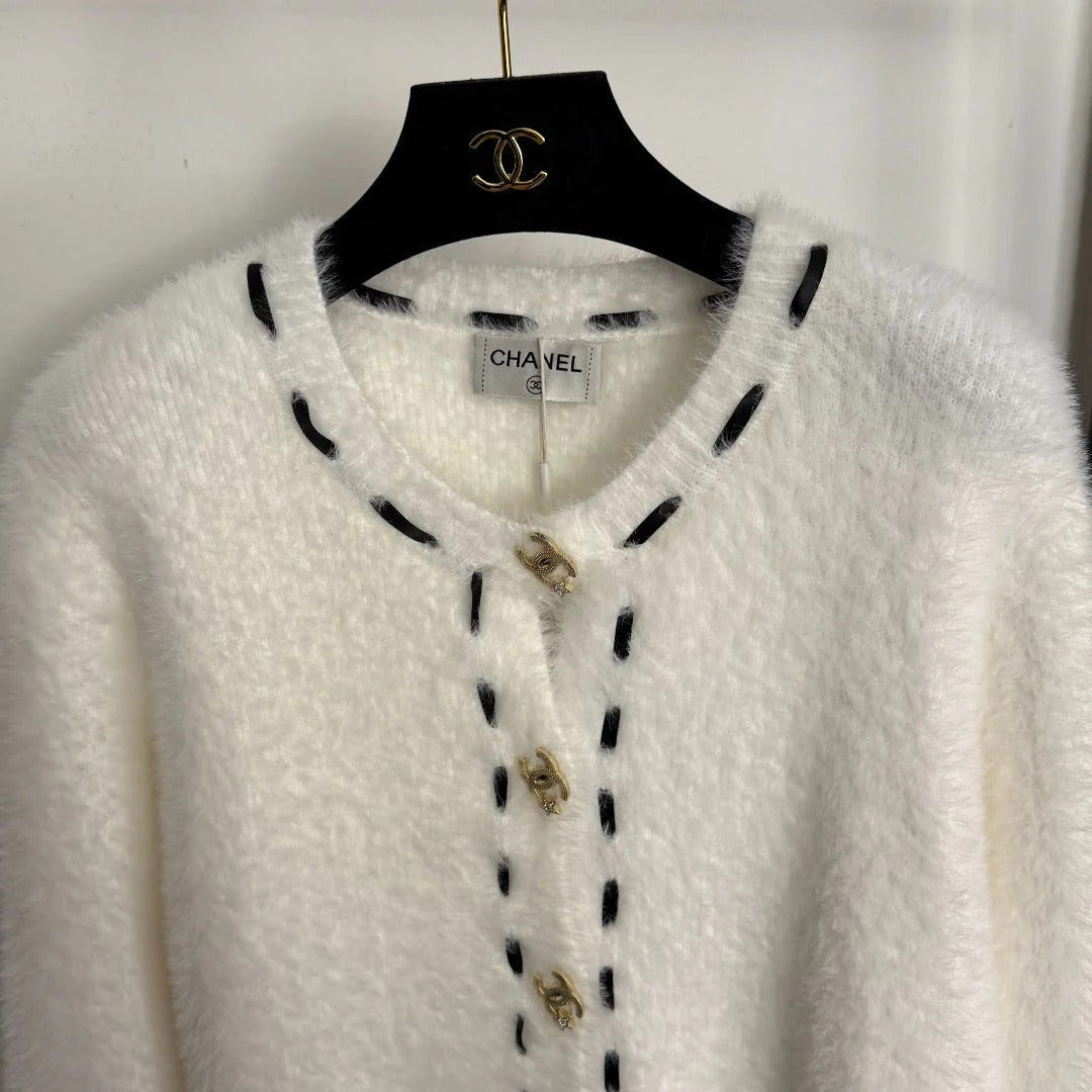 CHANEL 25S CARDIGAN 553