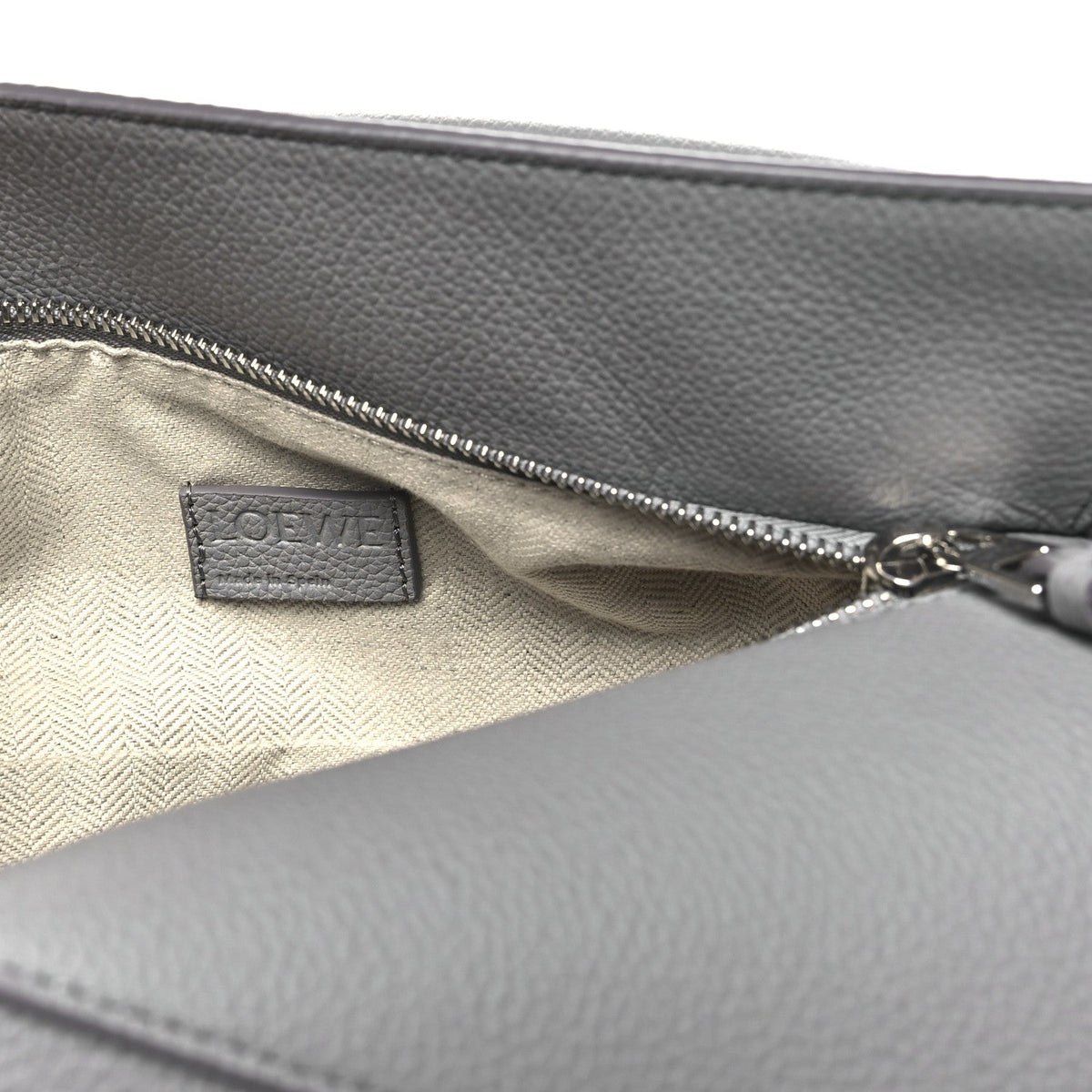 Soft Grained Calfskin Small Puzzle Edge Bag Pearl Grey