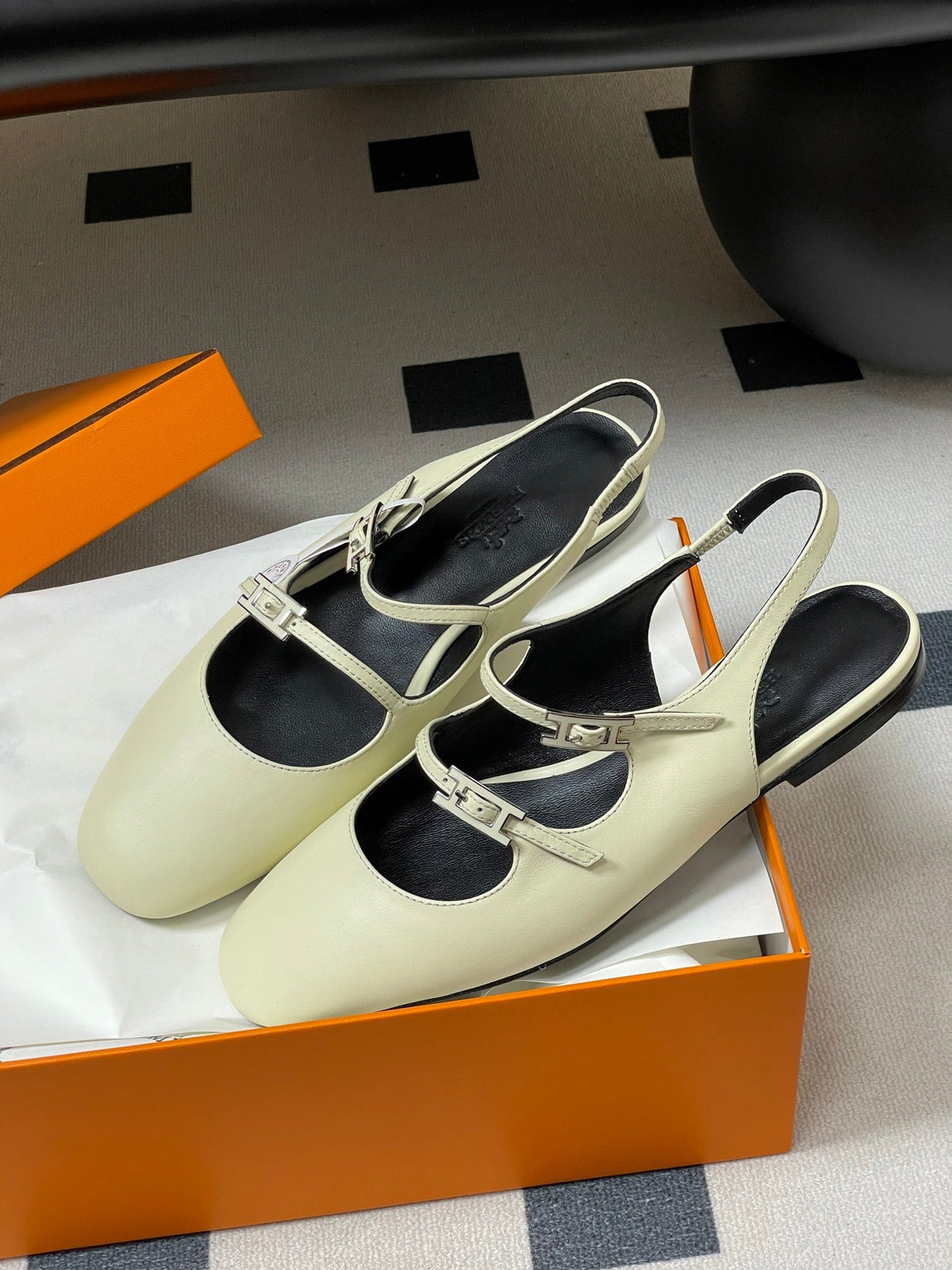 Hermes 26S Mila Open-Heel Sandals White in Calfskin 594348