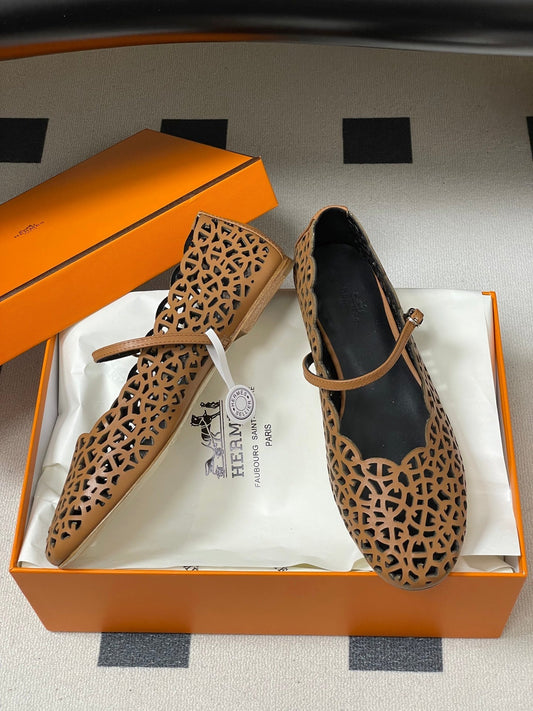 HM 26S Meli Ballet Flats Brown in Cowhide 593799