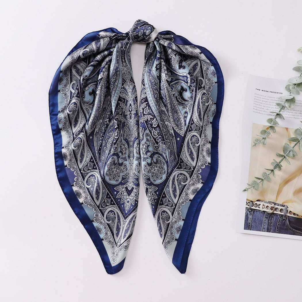 Scarvii - 27.5" Paisley Print Square Scarf - Classic&amp; Elegant