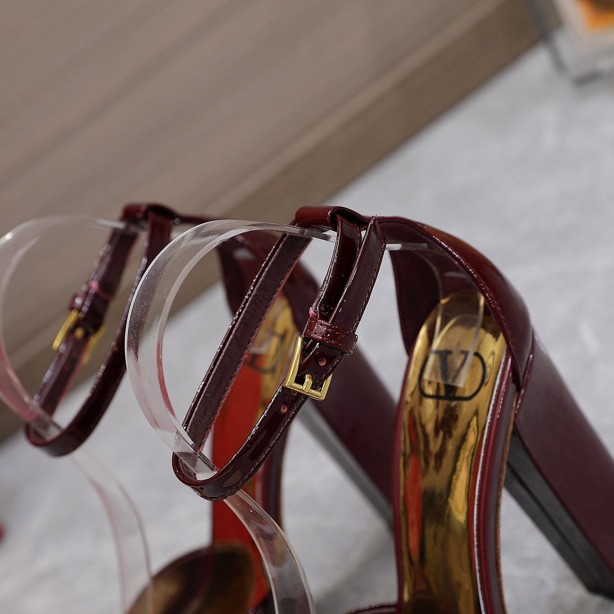 Open Toe Pump With One Stud Gold Patent Burgundy Leather 130MM