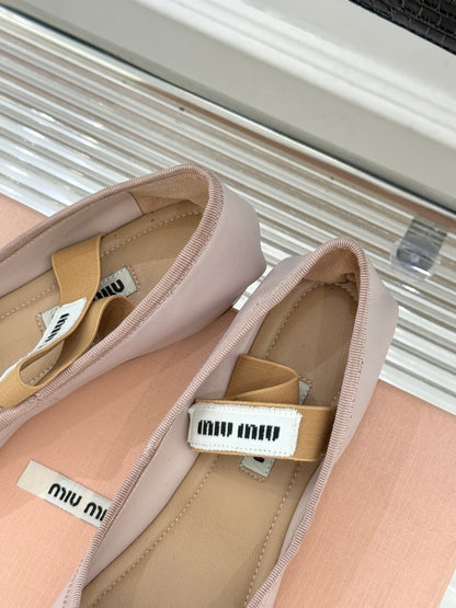 Miu Classic Bow Letter Ballet Flat Silver Pink Sheepskin 570998