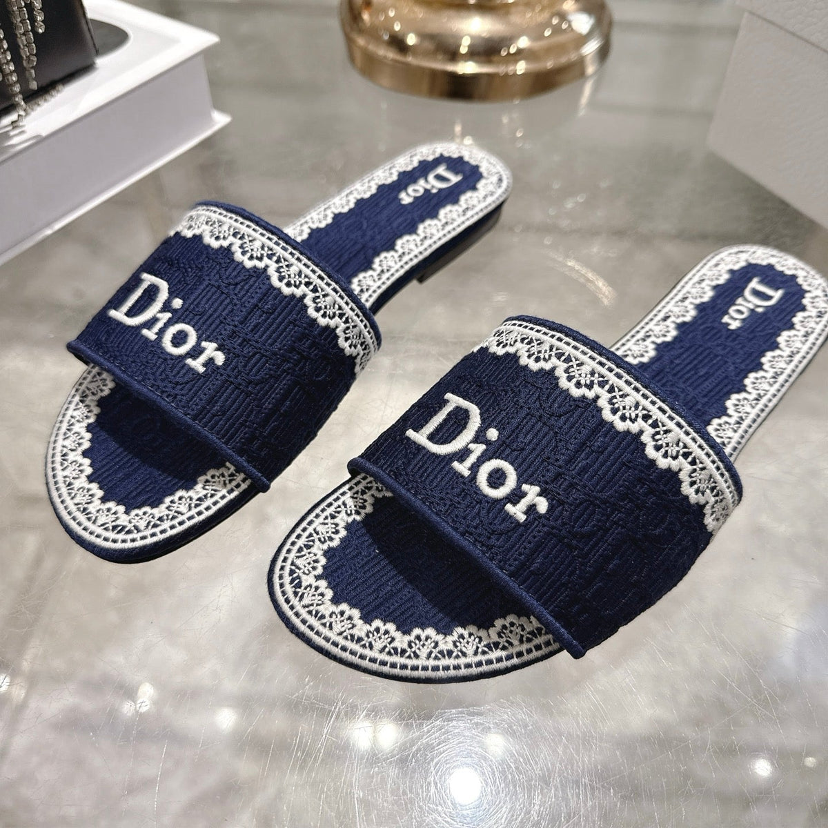 CC 26 Embroidered Sandals Blue White Canvas 592244