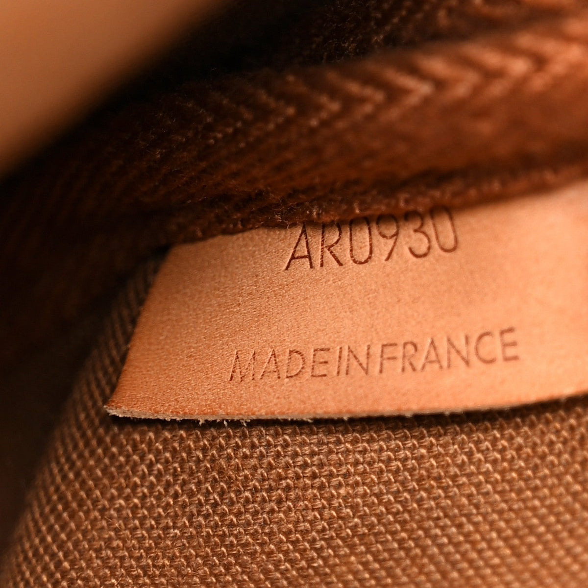 Monogram Saumur 30