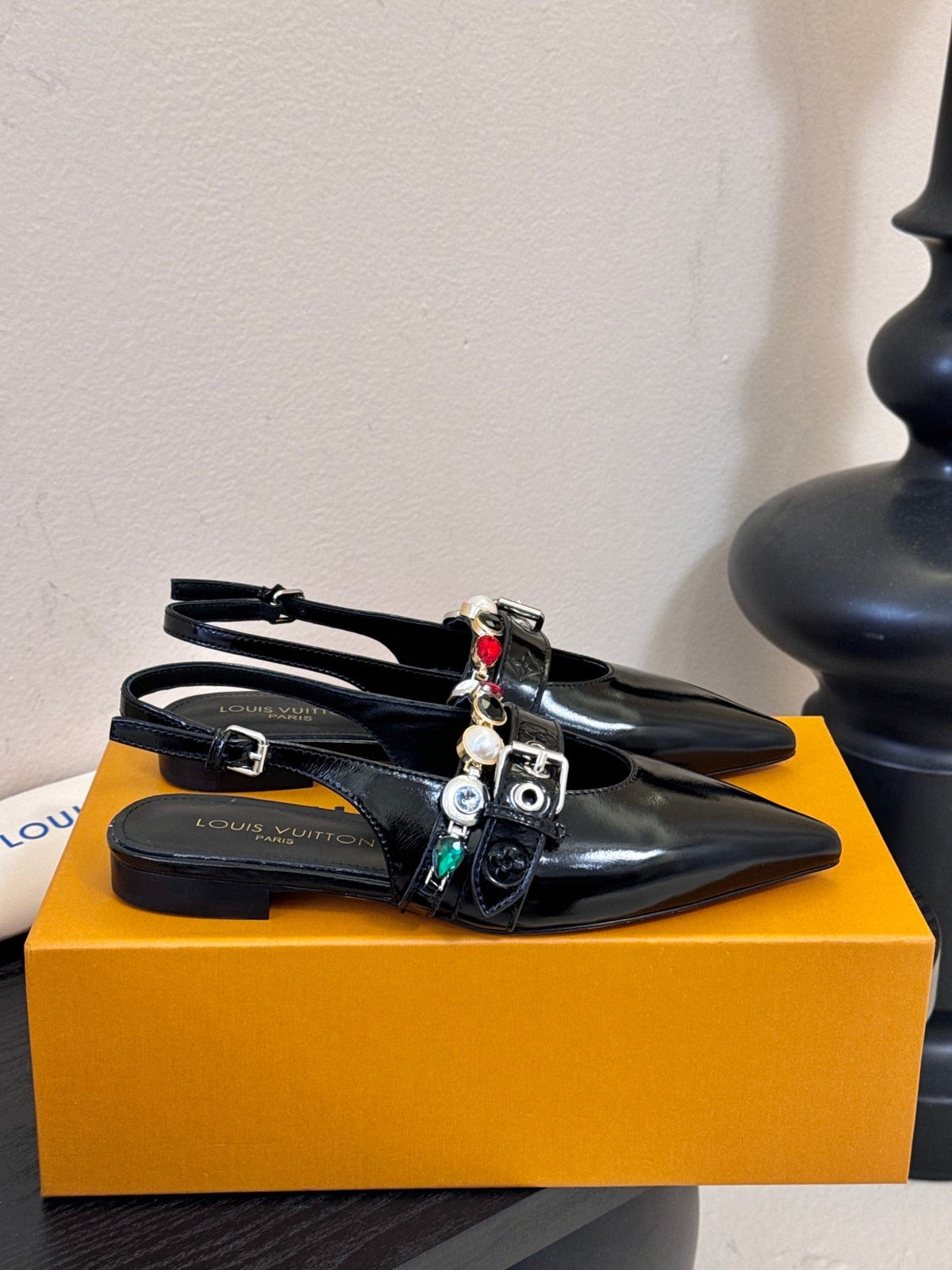 LV Vibe Slingback Flat Black Patent Leather 580337