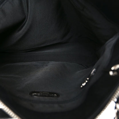 Caviar Shoulder Bag Black