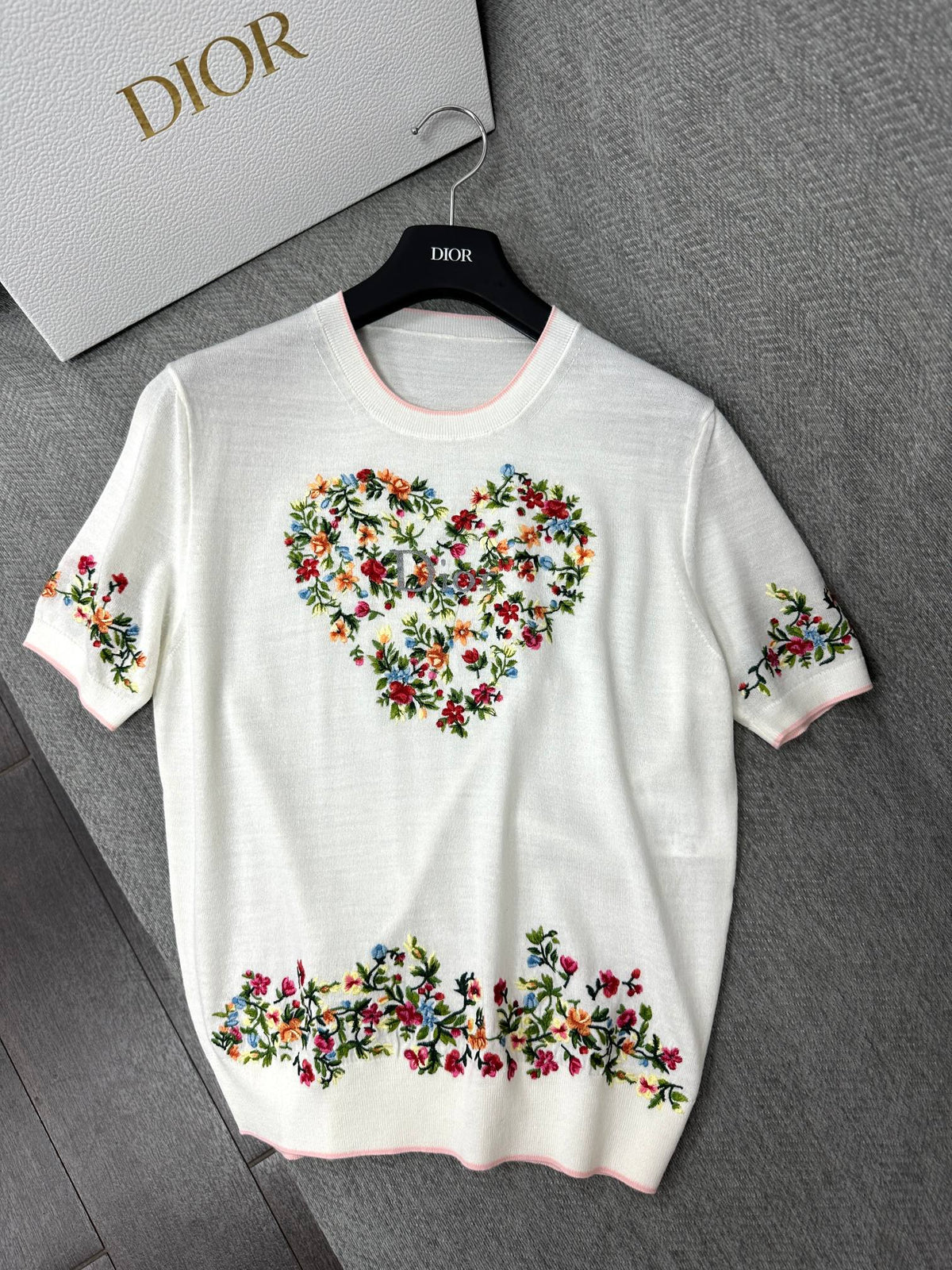 CD Dioramour Short-Sleeved Embroidered Sweater White Wool 349487