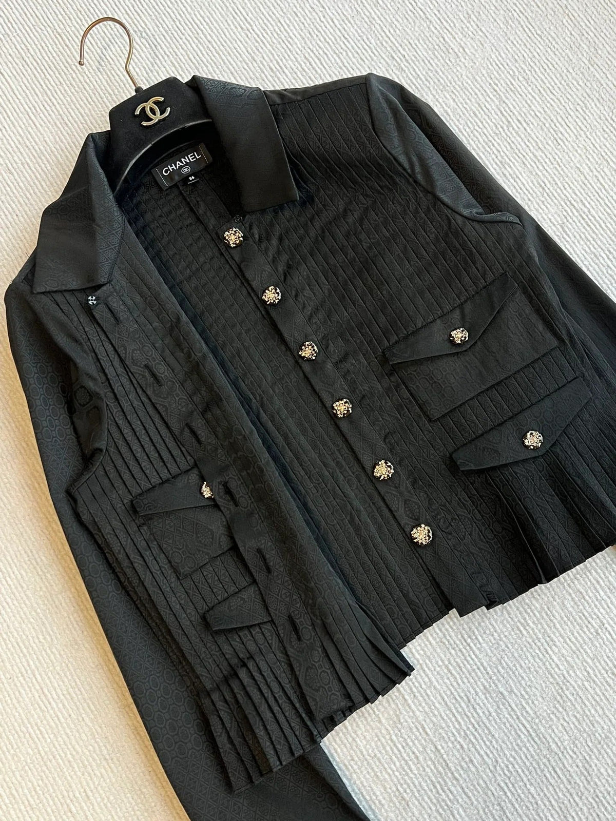 CHANEL PLEATED SHIRT STYLE 31