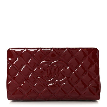 Patent CC Quilted Timeless Clutch Red