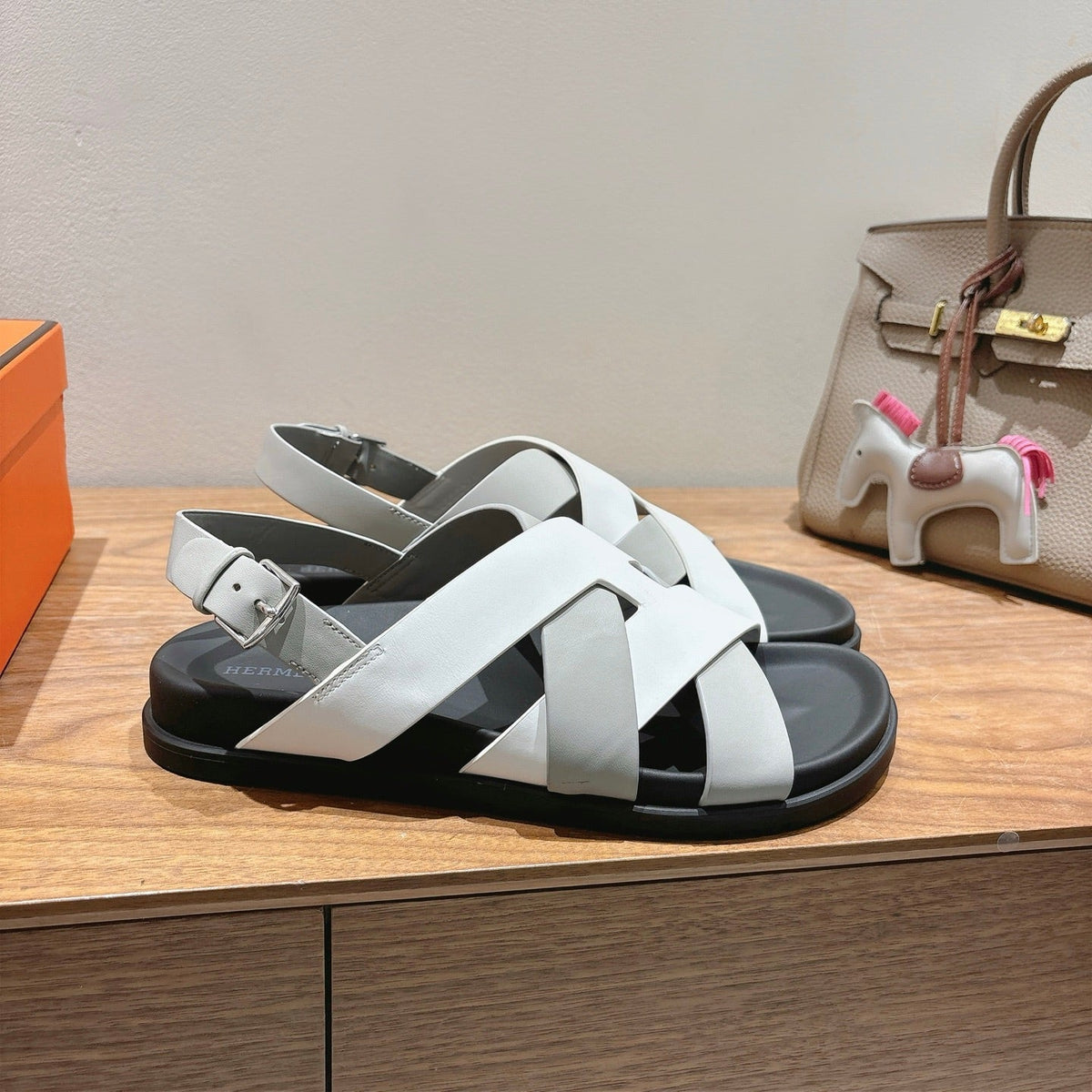 HM 25 Heracles Sandal White Grey Calfskin