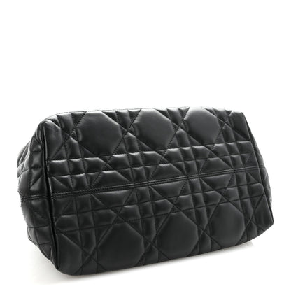 Calfskin Macrocannage Medium Toujours Black