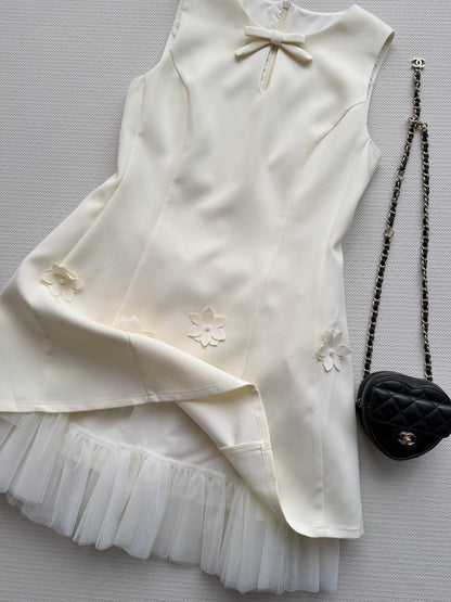 CC Bow-Tie Sleeveless Dress Light Cream Polyester 352970