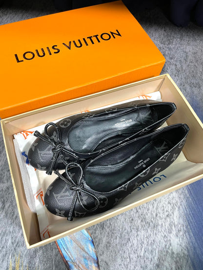 LV Butterfly Knot Black Ballet Flat Black Monogram Sheepskin