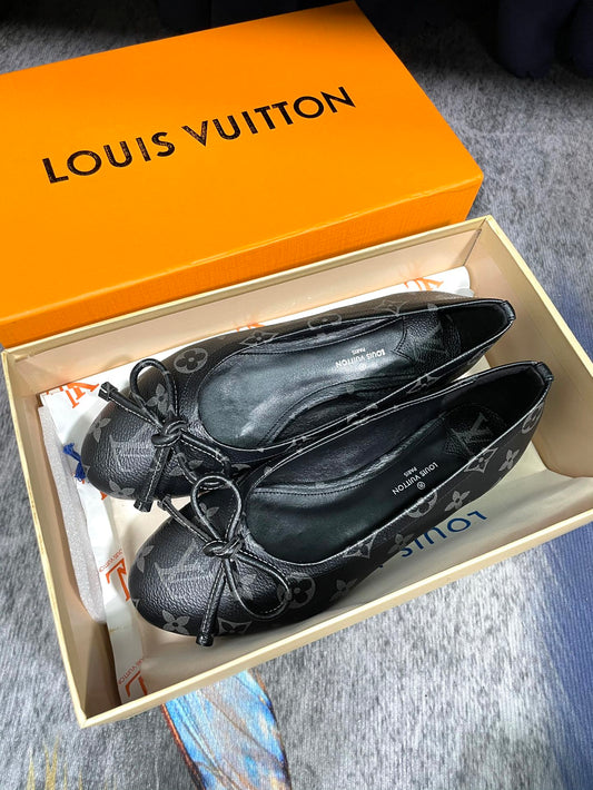 LV Butterfly Knot Black Ballet Flat Black Monogram Sheepskin