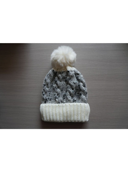 Haila - Speckled Knitted Beanie with Pompom