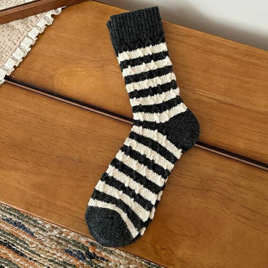 Casual Color Block Striped Warm Crew Socks