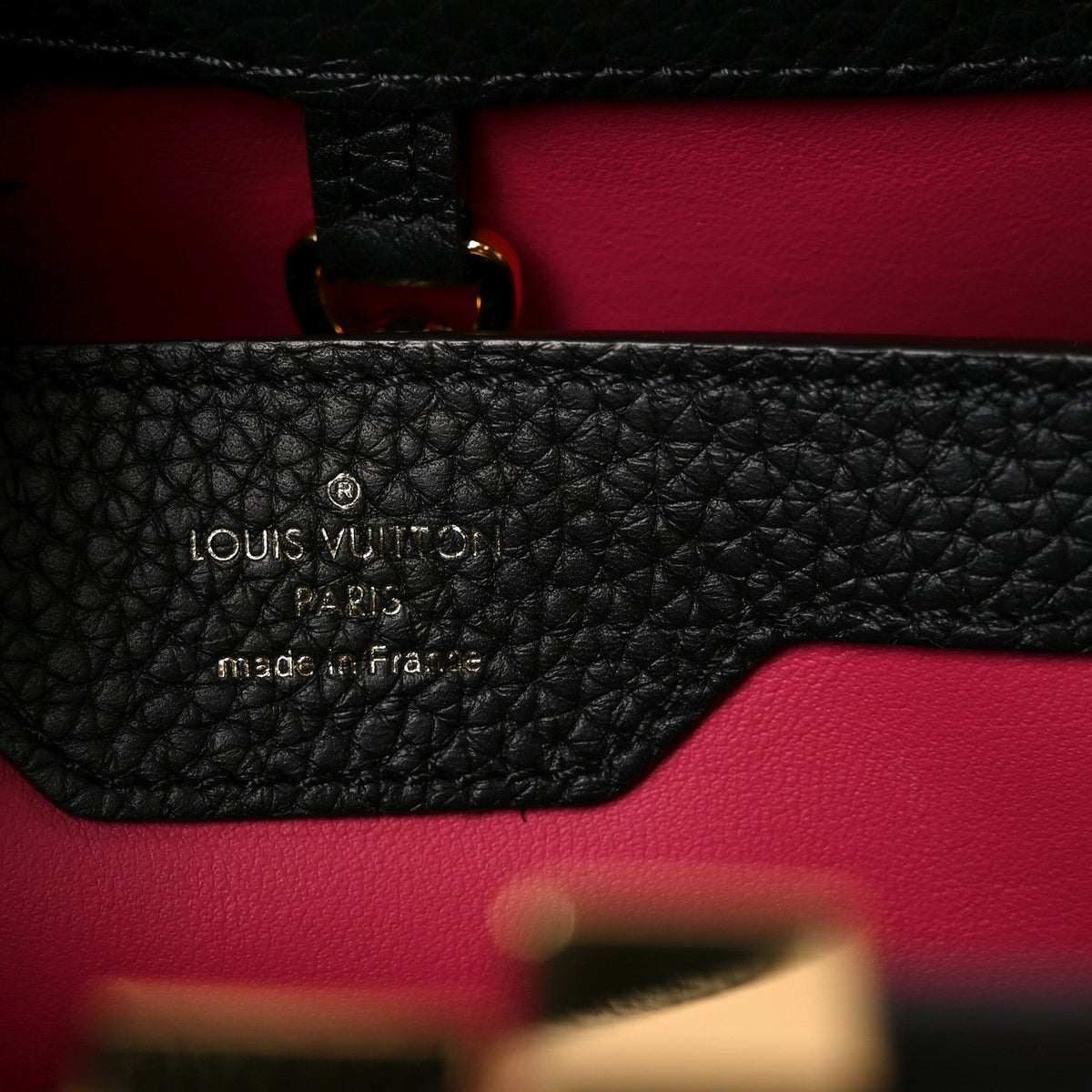 Taurillon Capucines PM Black