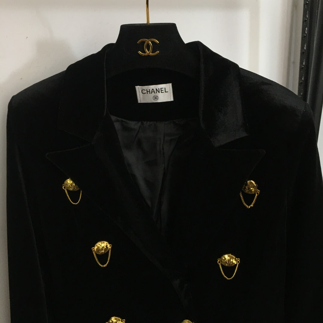 Chanel Long-Sleeve Velvet Blazer