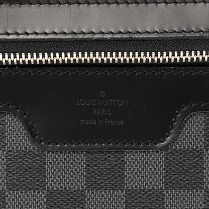Damier Graphite Pegase 45
