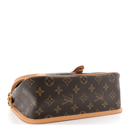 Monogram Diane Black