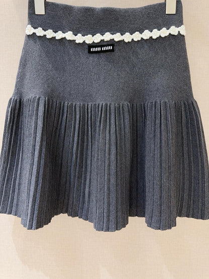 MIUMIU KNIT PLEATED SKIRT STYLE 803