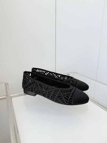 Chanel 26 Ladies Ballet Flats Black in Fabric 597336
