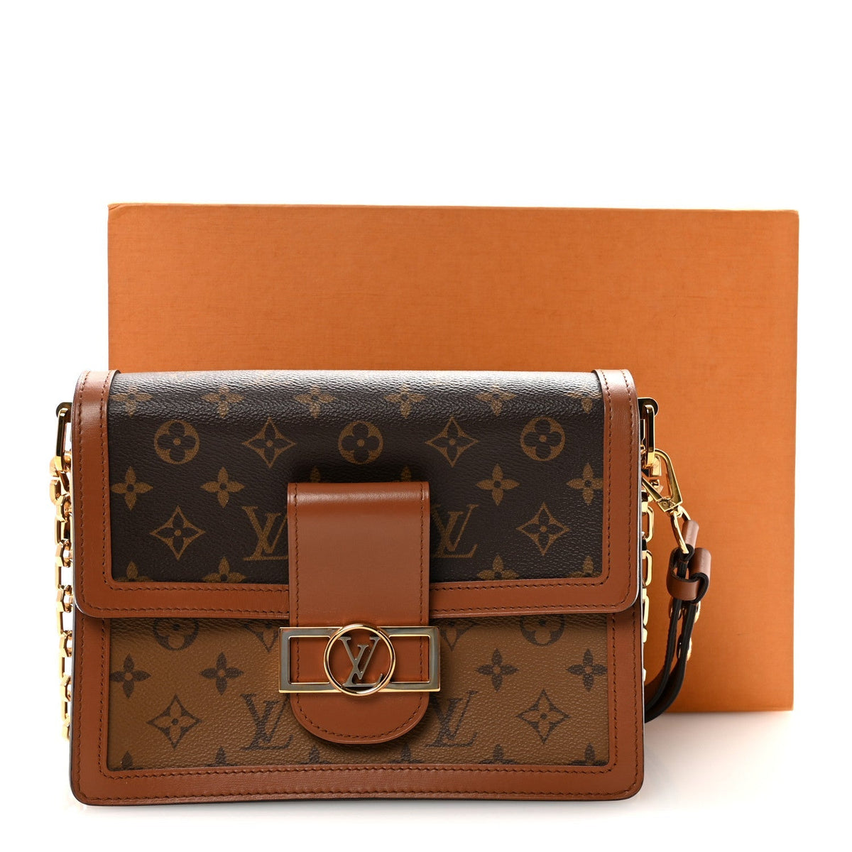 Reverse Monogram Dauphine MM