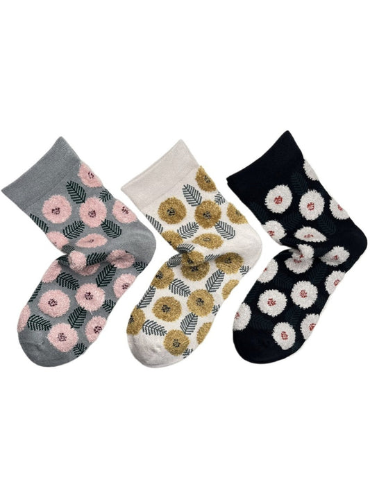 Rufia - Retro Mid-calf Socks with Floral Leaf Patterns
