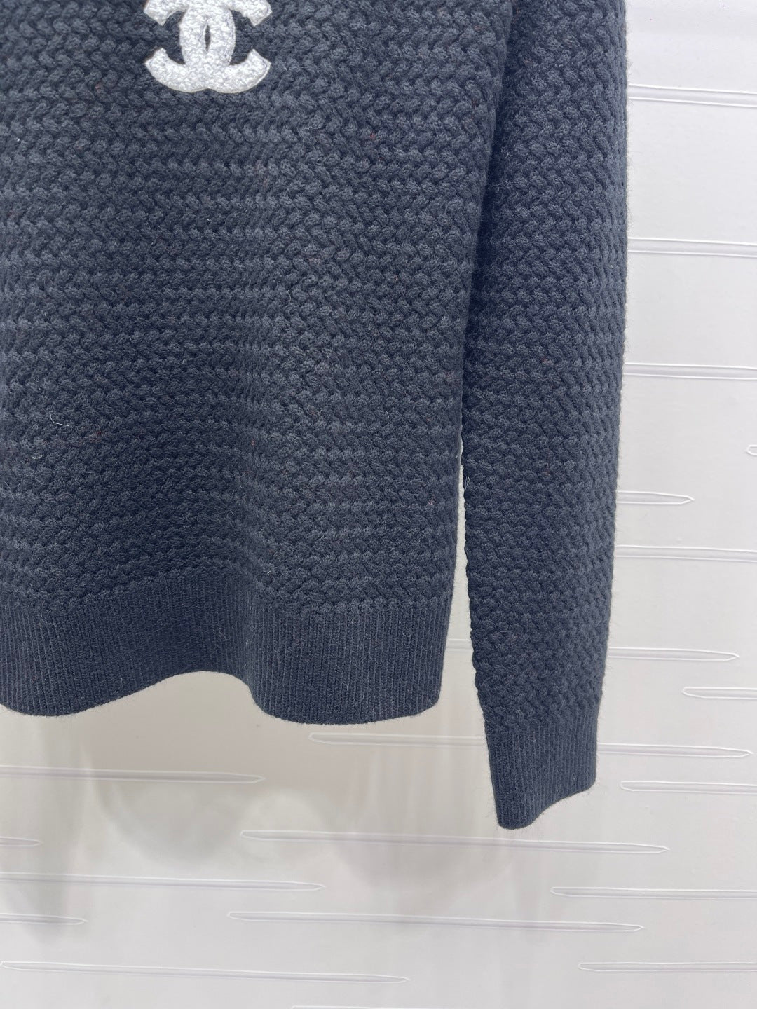 CHANEL 26 LOGO KNIT BLACK SWEATER 335407