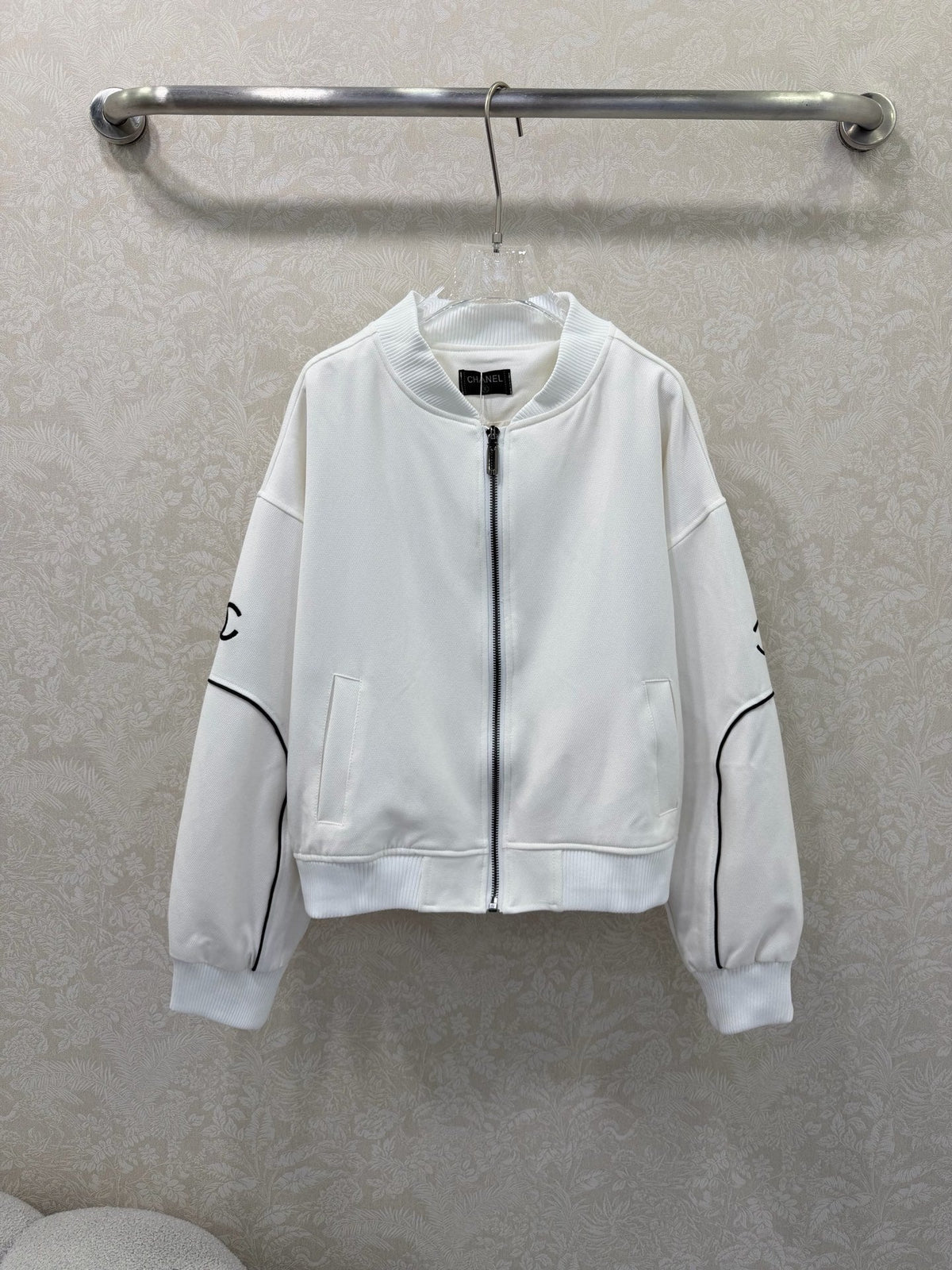 CC 26s Ribbed Collar and Stripe Jacket White Denim 353032