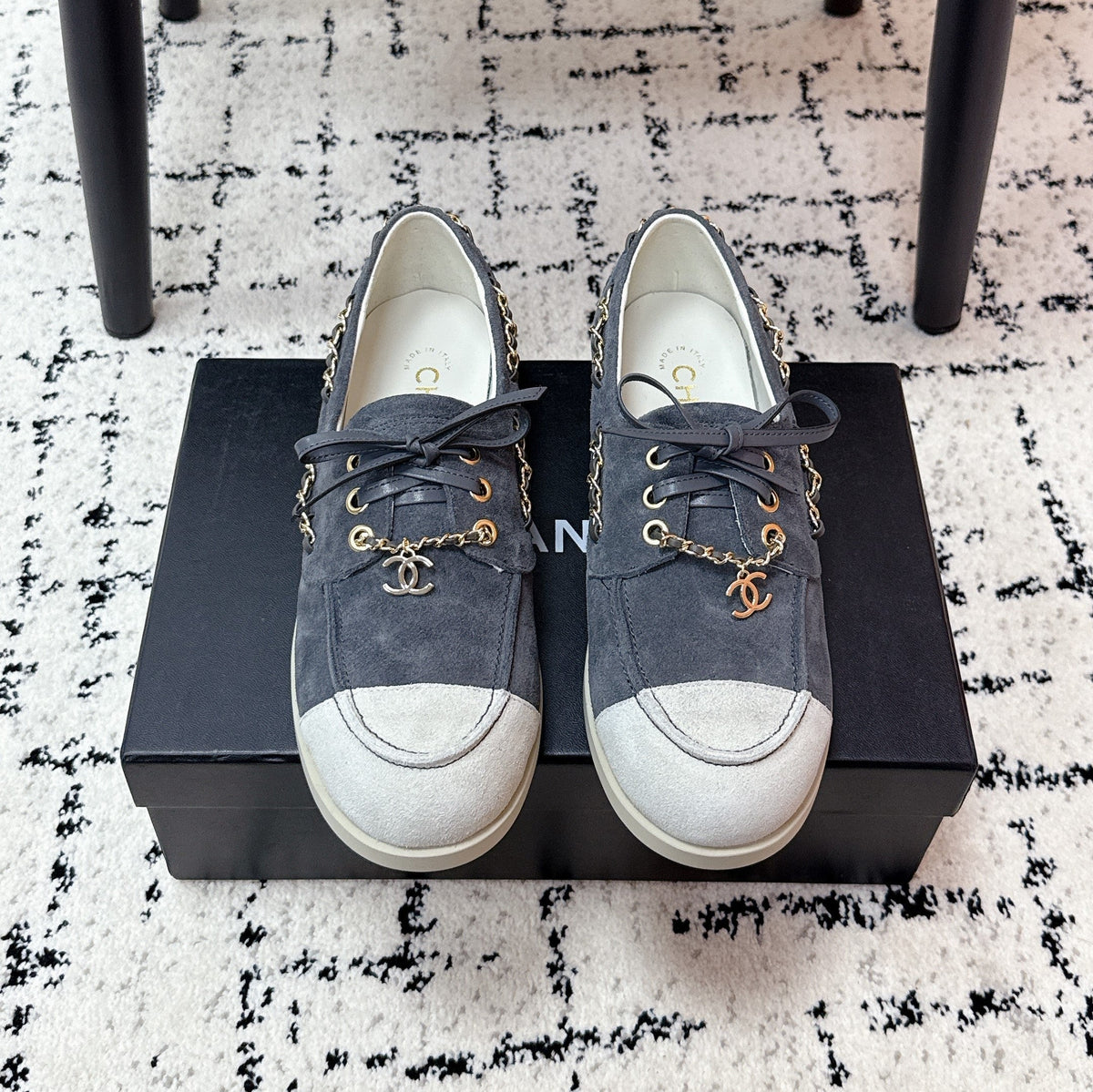 CC Cruise 25/26 Moccasins White Slate Blue Gray Suede
