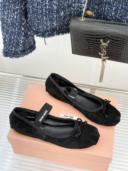 Miu Classic Bow Letter Ballet Flat Black Suede 571003