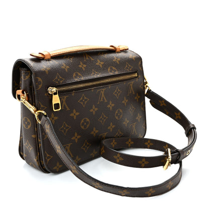 Monogram Pochette Metis