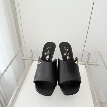 Chanel 26 Sandal 90 Black in Lambskin 597366