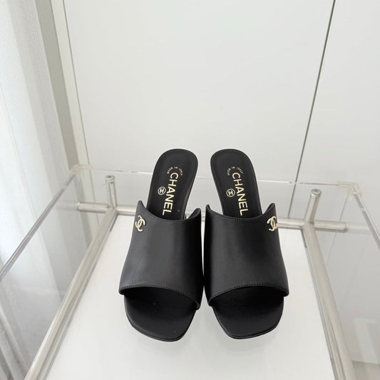 Chanel 26 Sandal 90 Black in Lambskin 597366