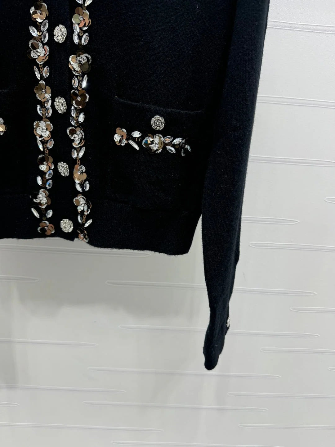 CHANEL KNIT CARDIGAN BLACK 274916