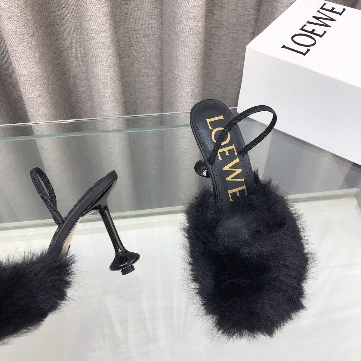 Loewe 25SS Fur-lined Mule 100 Black in Fox Fur 597440