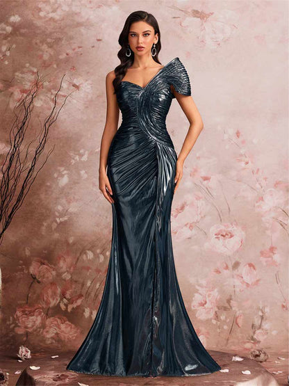 Coraline Elegant Pleated Maxi Dress