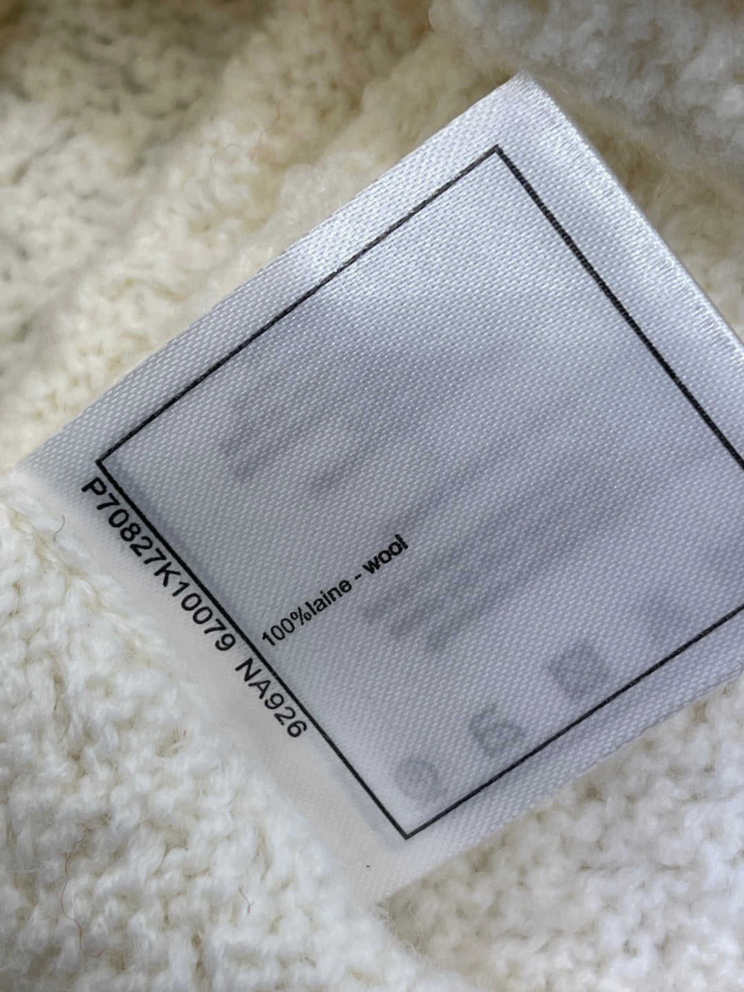 CHANEL 26 LOGO KNIT WHITE SWEATER 335409