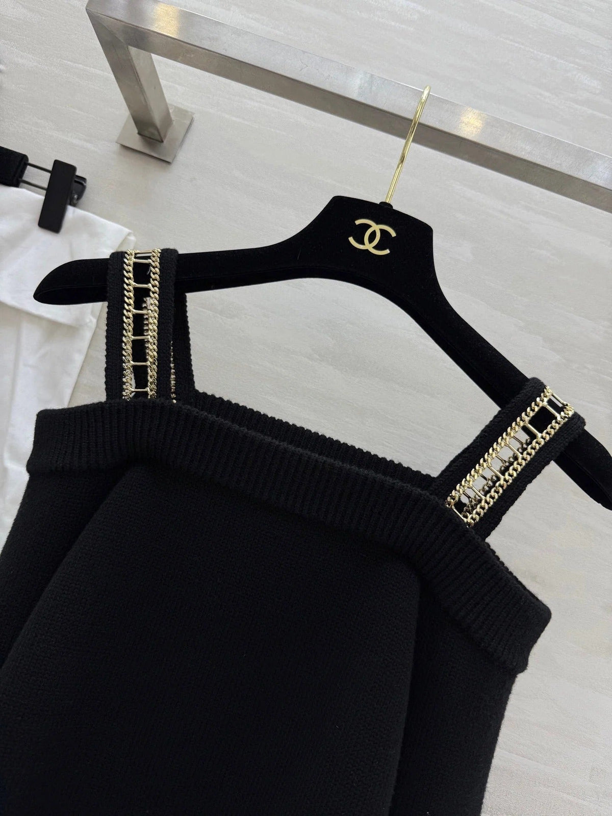 CHANEL 25S CASHMERE CAMISOLE 472