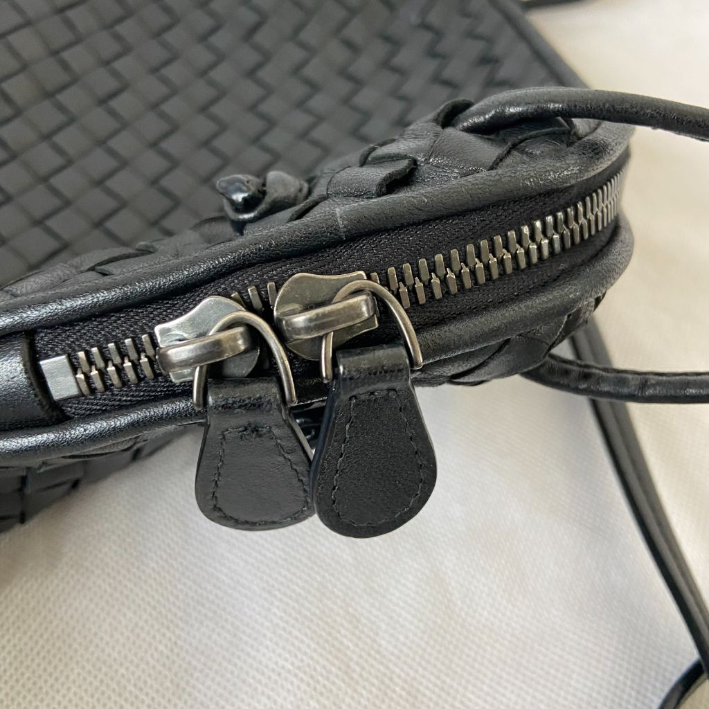 Bottega Veneta Black Intrecciato Leather Nodini Crossbody Bag