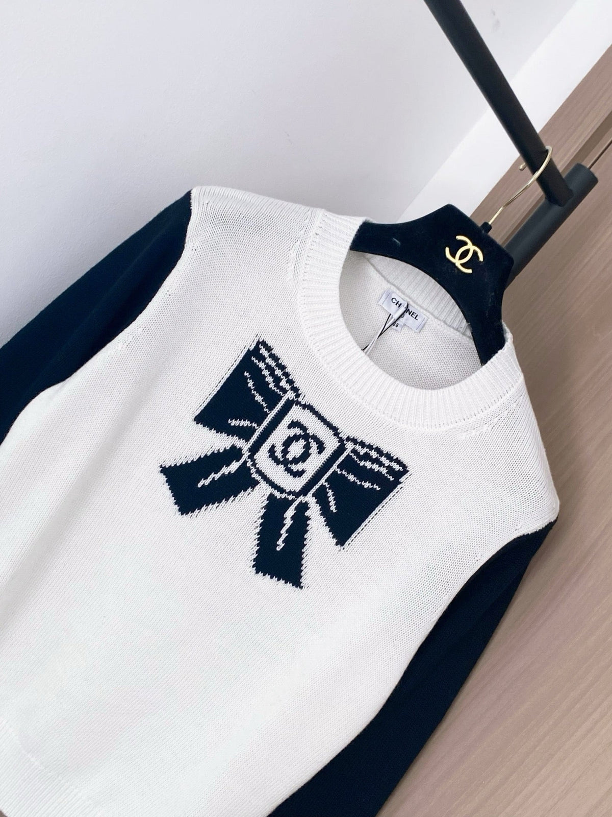Chanel 2025 Bow Sweater White mix Blue Wool 99230