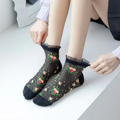 Rufia - Floral Lace Ankle Socks – 5 Colors