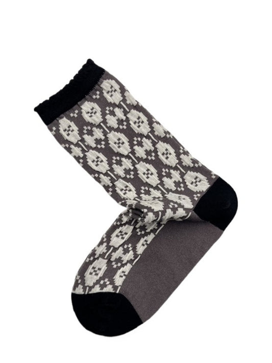 Rufia - Retro Mid-Calf Socks with Embossed Flowers