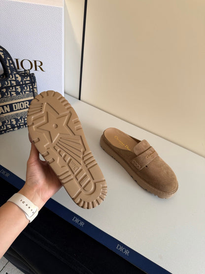 CD Boy Mules Full Brown Suede