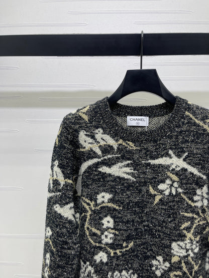 Chanel 25 Floral And Bird Long-sleeved Sweater Gray Wool 321306