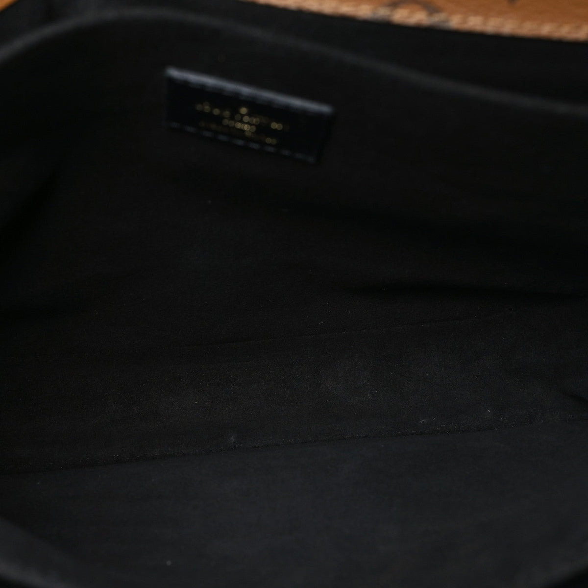 Reverse Monogram Pochette Metis