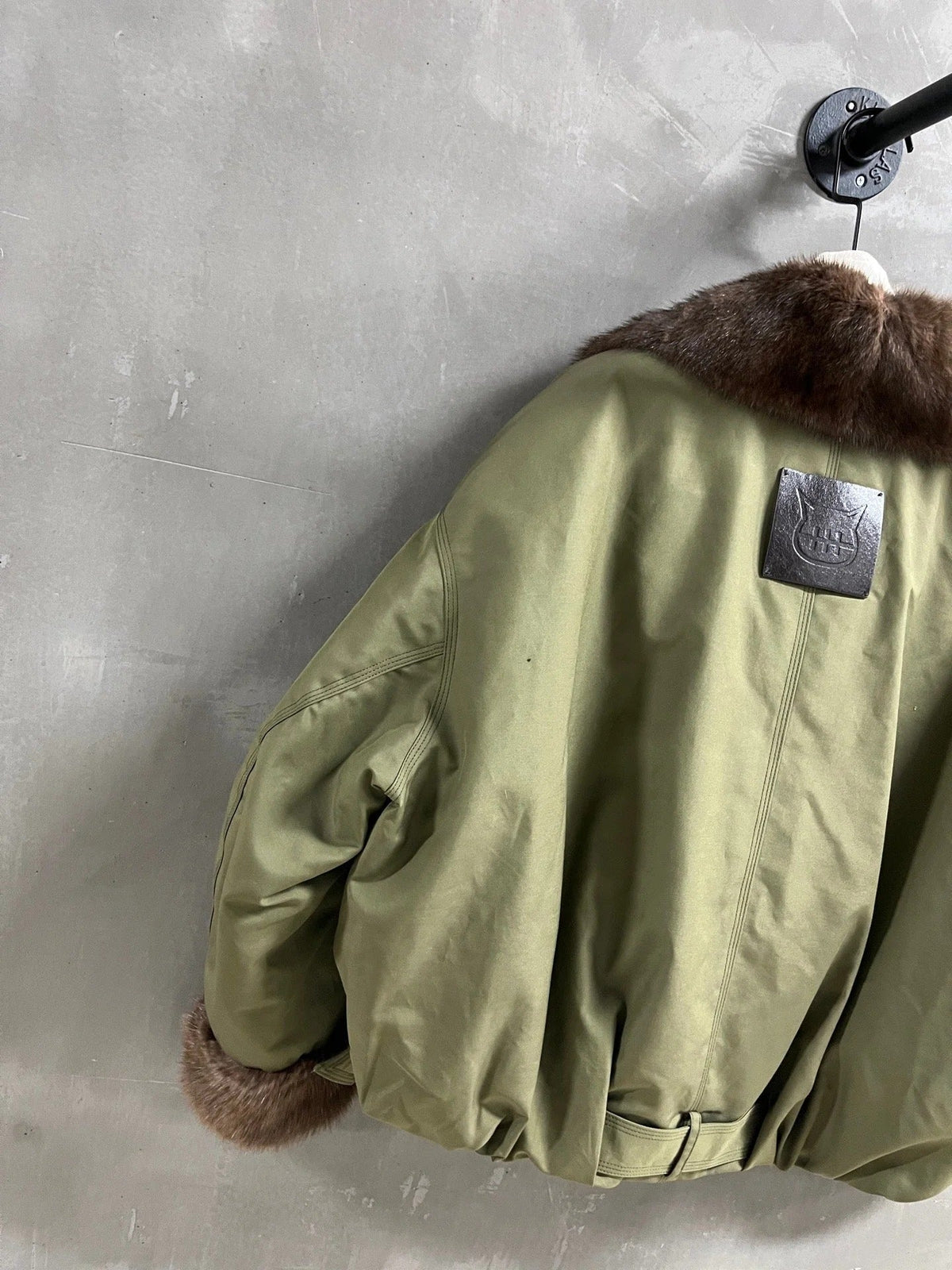 MIUMIU DOWN JACKET STYLE 688
