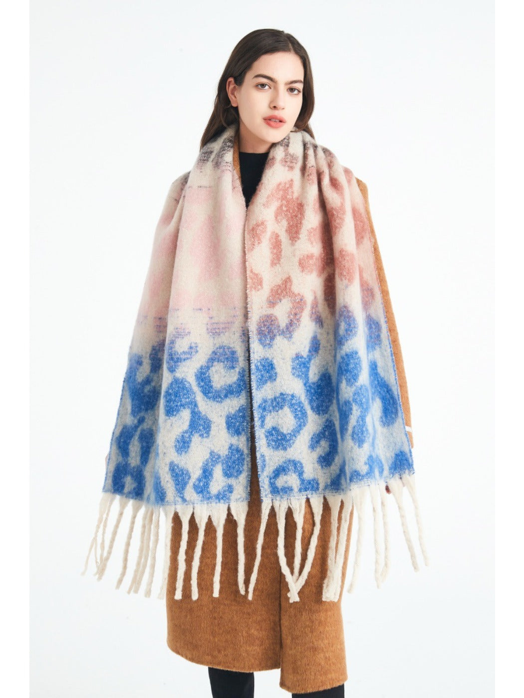 Scarvii - Winter Tassel Scarf with Leopard Patterns